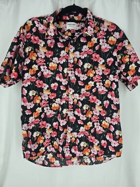 Tunevuse Men's Black Floral Short-Sleeve Button-Down Shirt